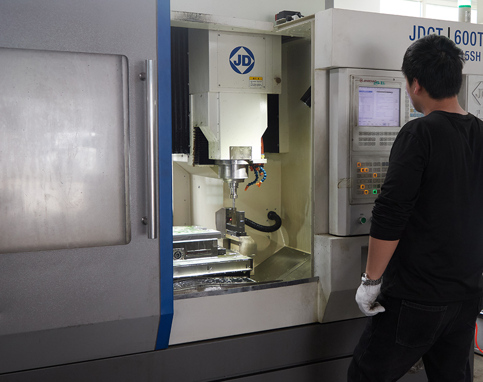 Taizhou Huangyan Edge Mould Co., Ltd.